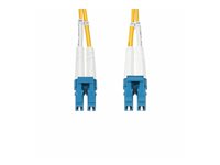 StarTech.com 2m (6.6ft) LC to LC (UPC) OS2 Single Mode Duplex Fiber Optic Cable, 9/125µm, Laser Optimized, 10G, Bend Insensitive, Low Insertion Loss - LSZH Fiber Patch Cord (SMDOS2LCLC2M) - Koblingskabel - LC/UPC-enkeltmodus (hann) til LC/UPC-enkeltmodus (hann) - 2 m - 2 m - 2 mm - fiberoptisk - dupleks - 9 / 125 micron - OS1/OS2 - halogenfri, passiv - gul SMDOS2LCLC2M